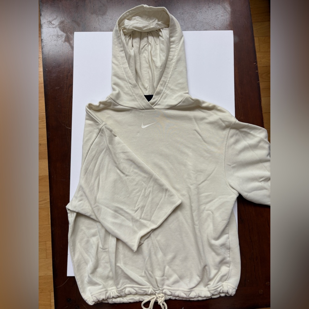 Nike Off-White Hoodie with Short Sleeves